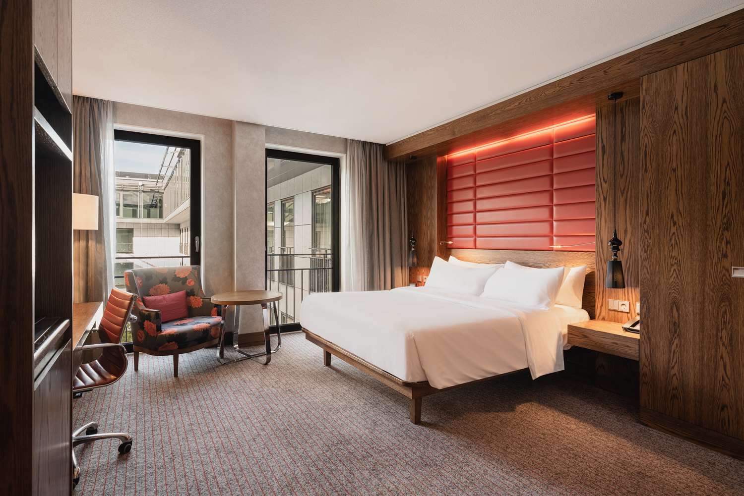 Executive, King Bed, Lounge Access