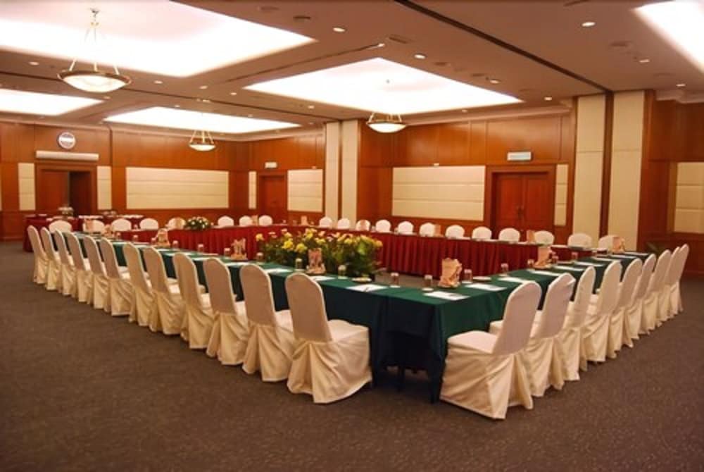 Hotel Maluri 25/30