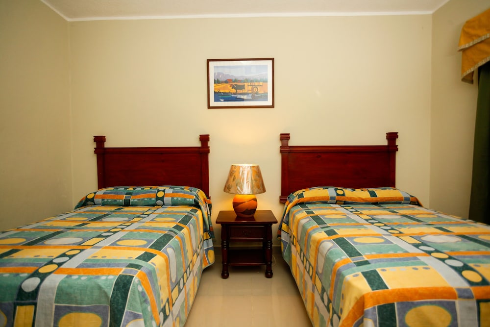 STANDARD, DOUBLE BED