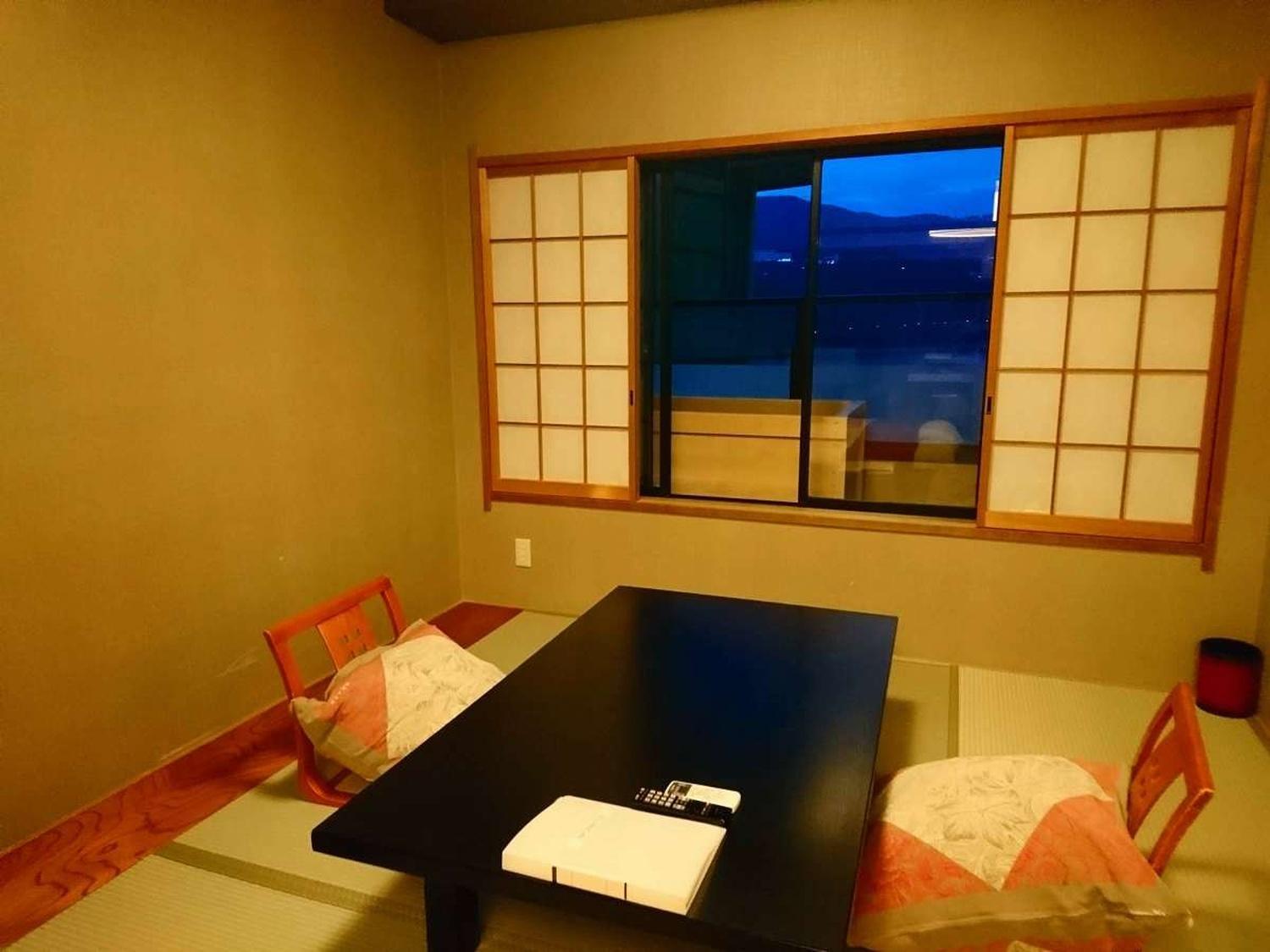 Inatori Akao Hotel 50/50