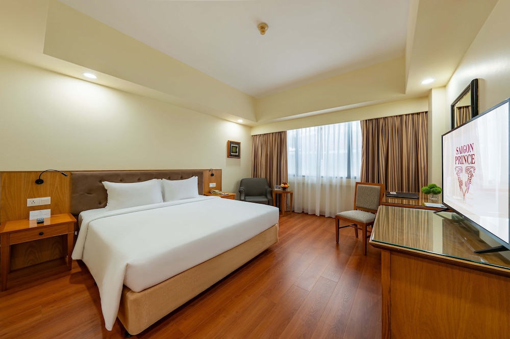 Saigon Prince Hotel 17/71