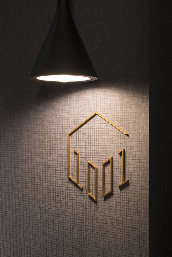 R Hotel Namba South 25/50