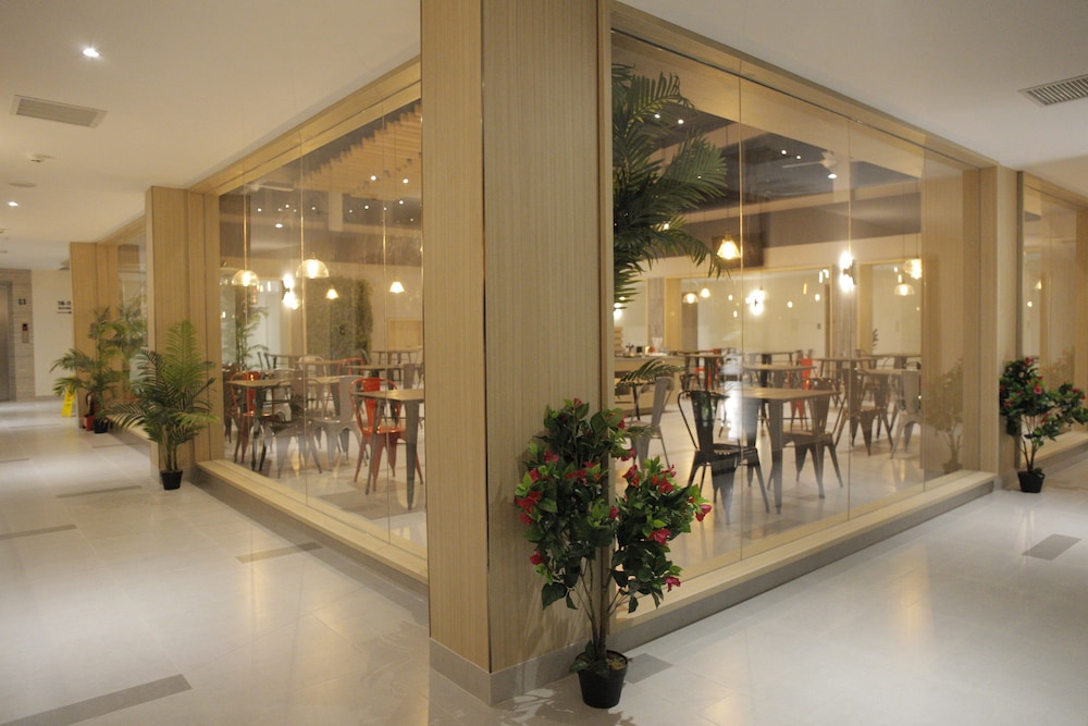 The Luxe Hotel Da Lat 2/76