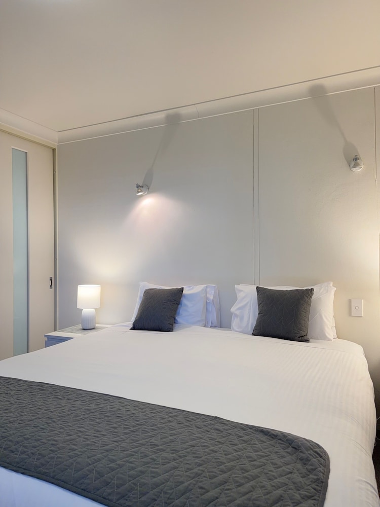 MANLY PARADISE MOTEL AND APARTMENTS 20/66