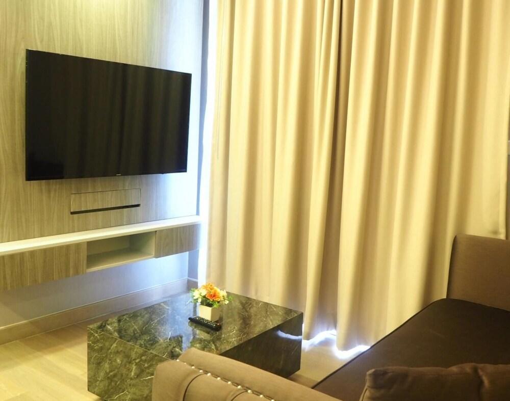 Dazzle Residence 38/47