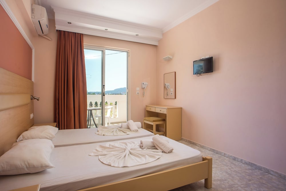 شقة، Diagoras Hotel 3/7