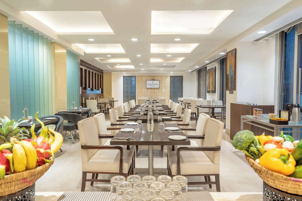Country Inn And Suites By Radisson Bhiwadi 37/50