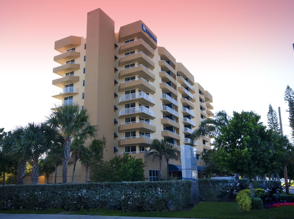Club Wyndham Santa Barbara in POMPANO BEACH - FL