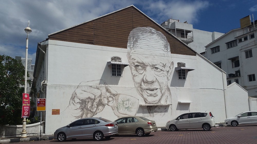 Brick Box Hotel 38/45