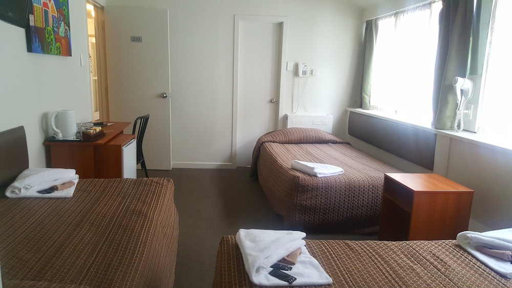 Kiwi International Hotel 26/61