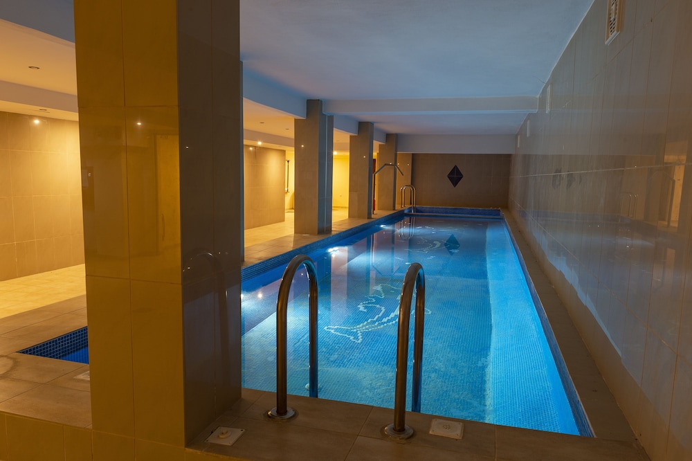 Dolphin Hotel Resort And Conference 23/43