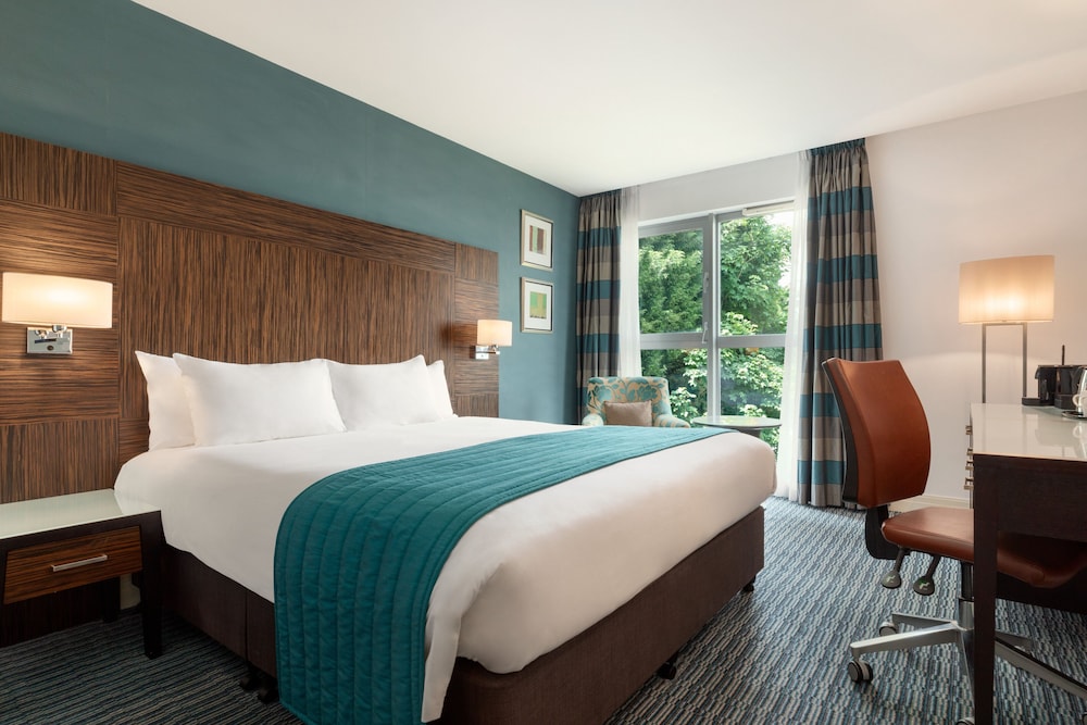 غرفة بريميوم بسرير كينج، Holiday Inn Birmingham Airport 4/6