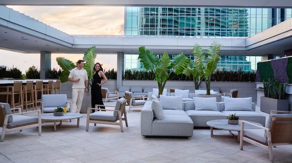 Hotel AKA Brickell 28/50