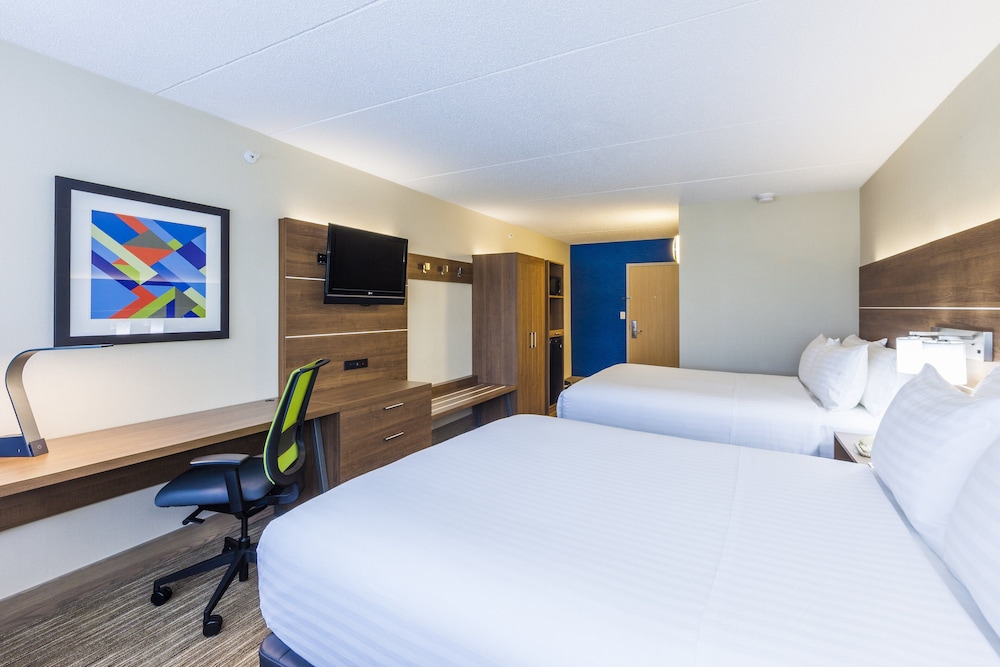 Holiday Inn Express Saint John Harbour Side Hotel 18/69