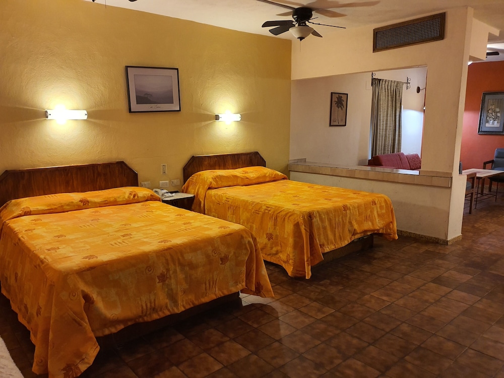Hotel Suites Kino 60/73