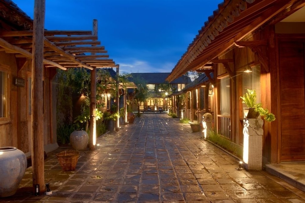 Warisan Heritage Boutique Hotel 33/38