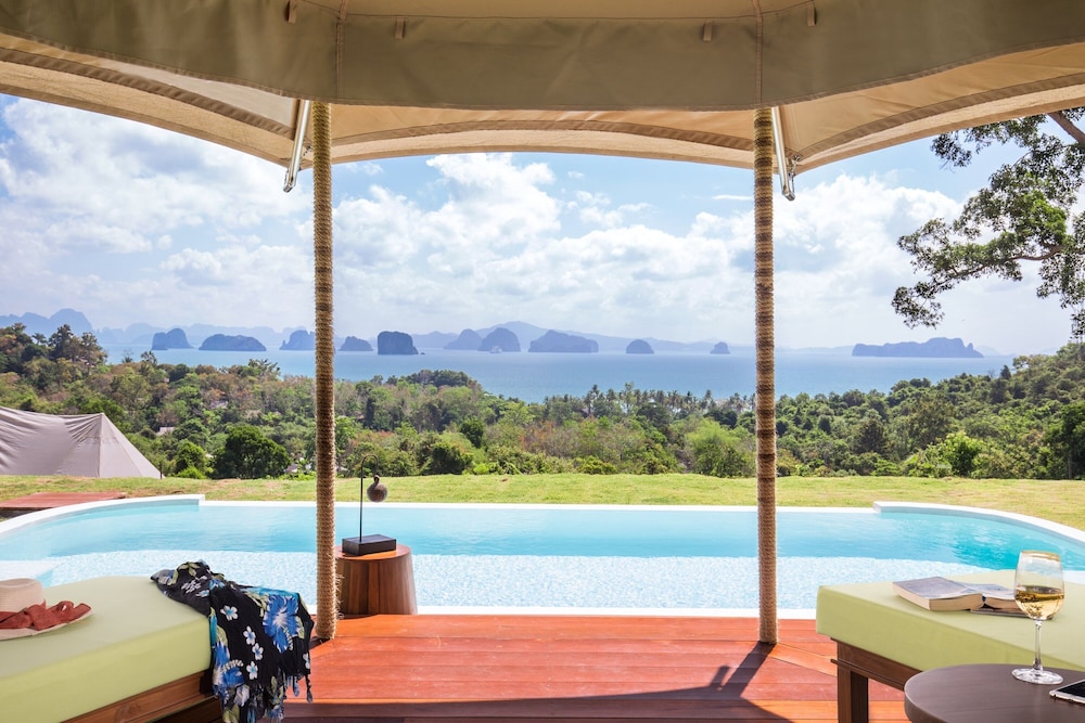 9 Hornbills Tented Camp 11/50