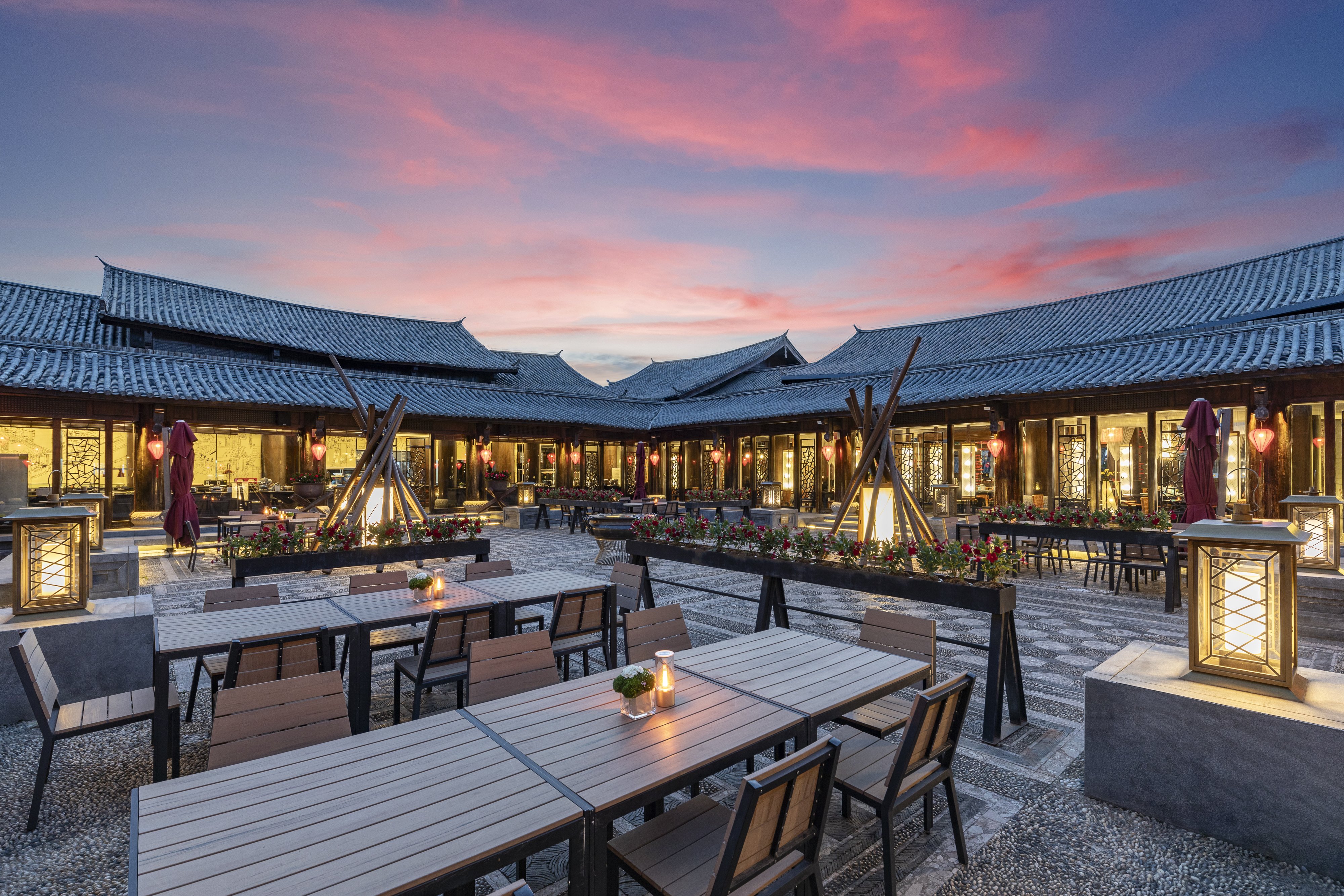 INTERCONTINENTAL LIJIANG ANCIENT TOWN RESORT 32/50
