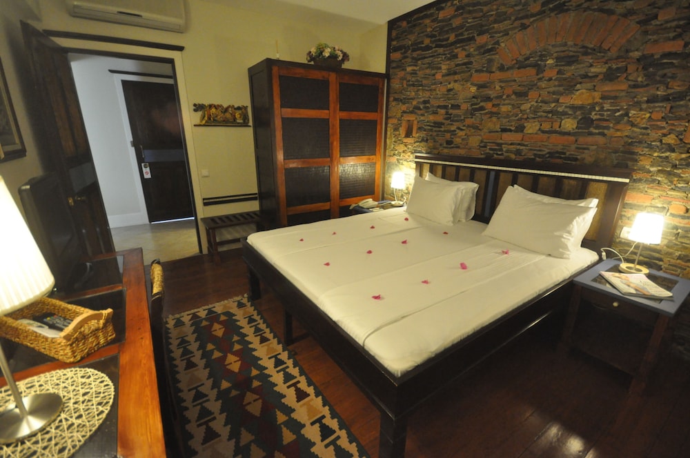 El Vino Hotel Suites 13/50