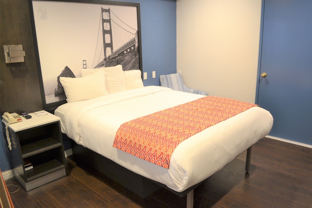 Signature Inn San Francisco Marina District 14/37