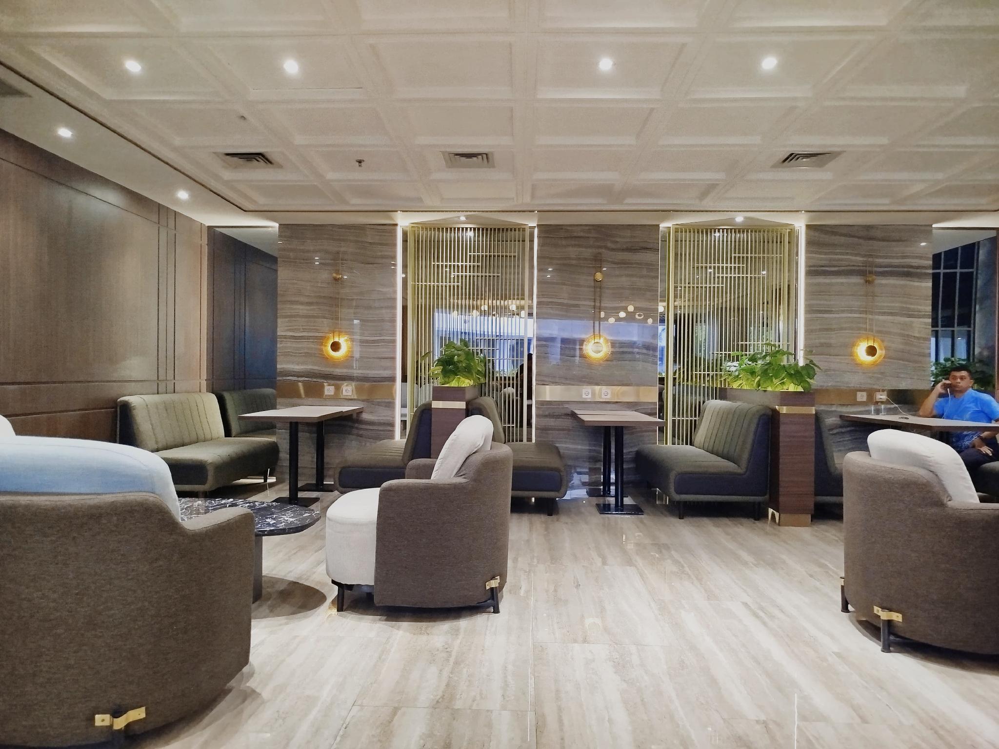 The Sun Hotel Sidoarjo 26/43