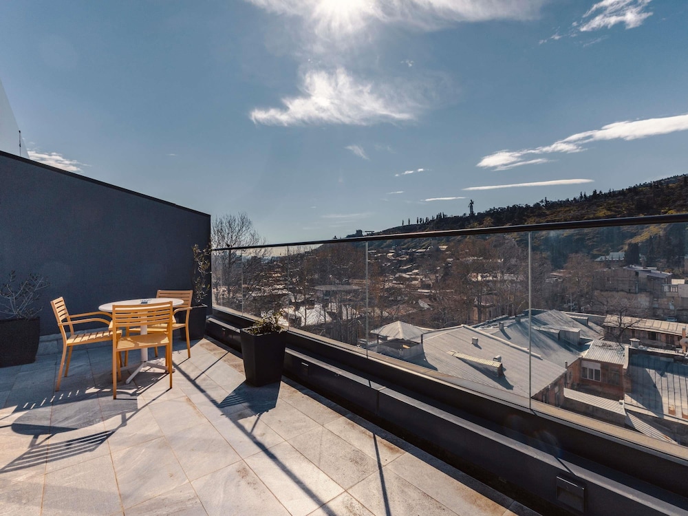 Ibis Styles Tbilisi Center 51/54