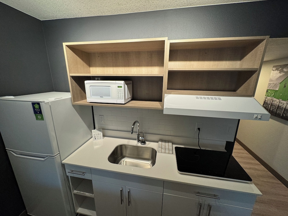 Extended Stay America Premier Suites - Portland - North 49/50