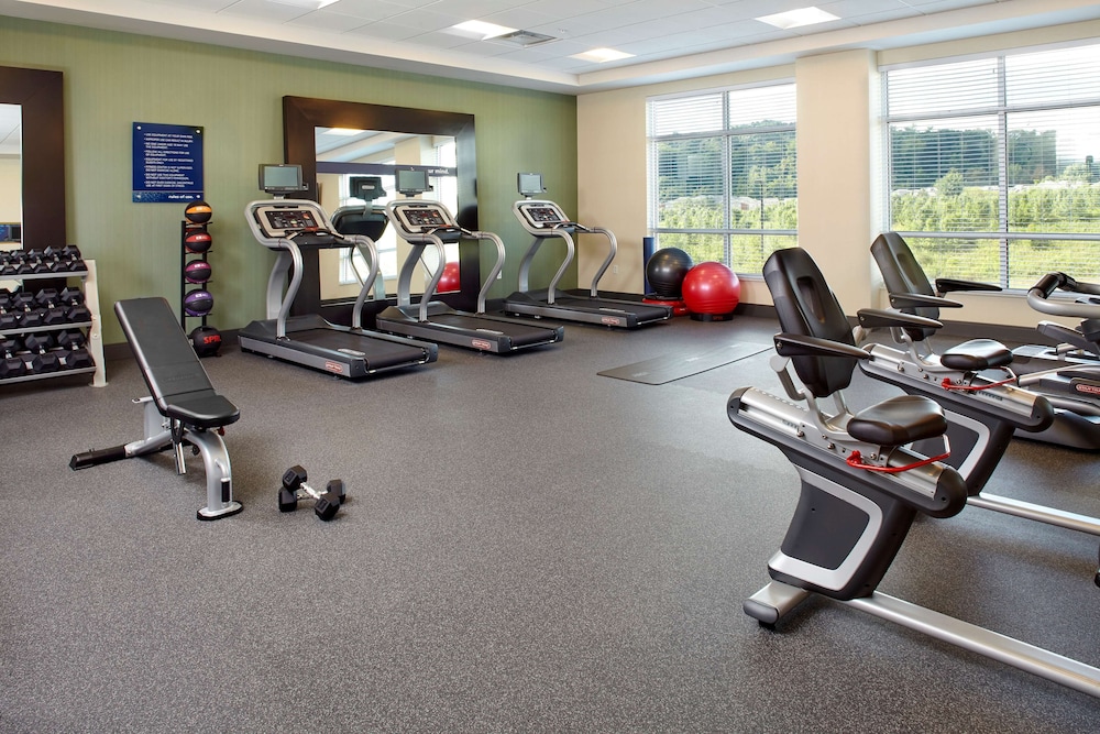 Hampton Inn Suites Pittsburgh Airport South Settlers Ridge 36/60