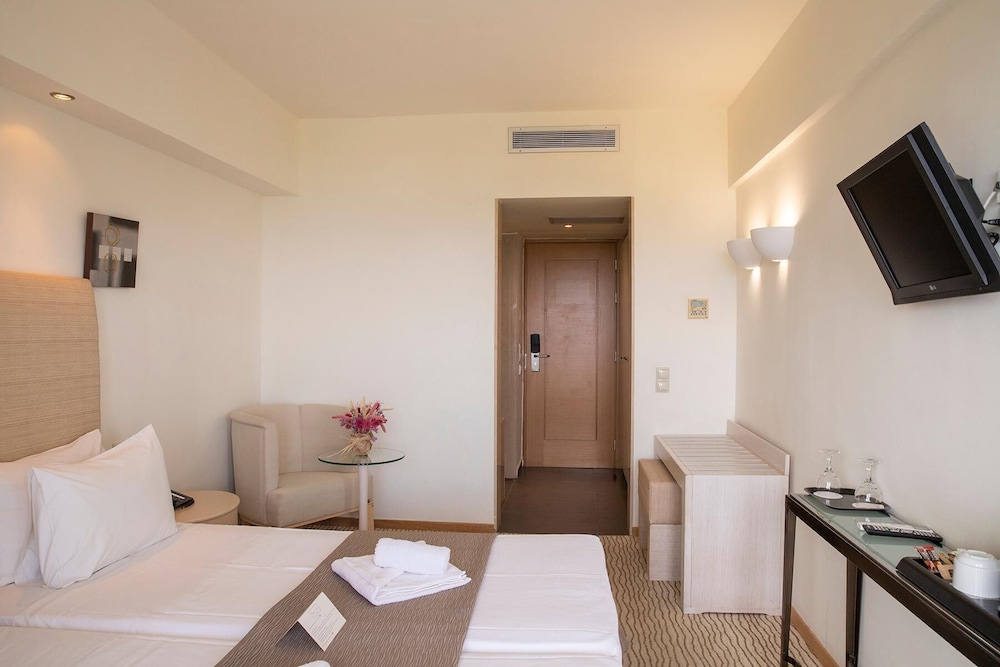 Olympian Bay Grand Resort By Anayia All Inclusive Resorts 47/72