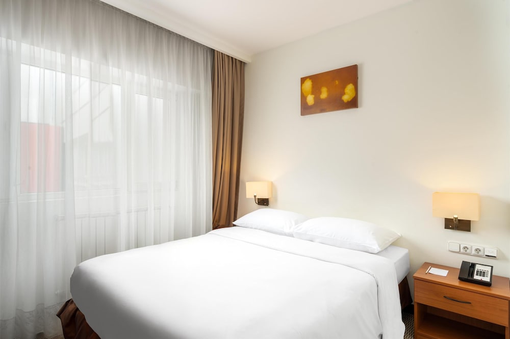 Park Inn By Radisson Bucharest Hotel And Residence 13/48