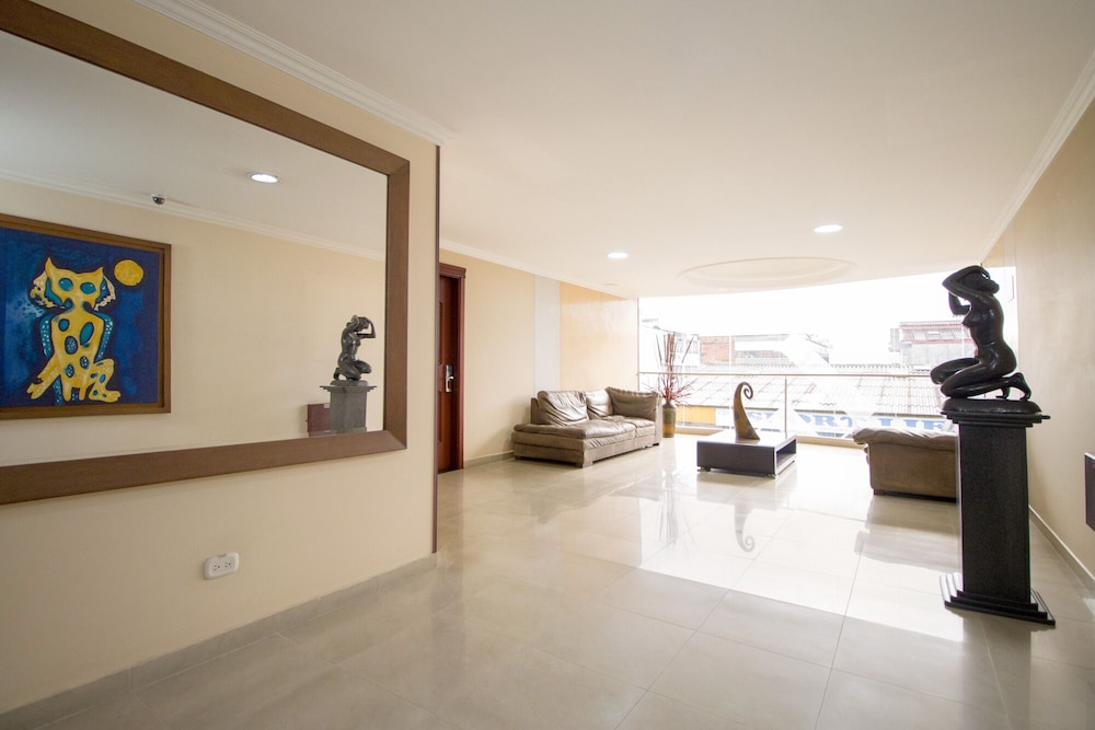 Luxor Plaza Hotel Pereira 28/50
