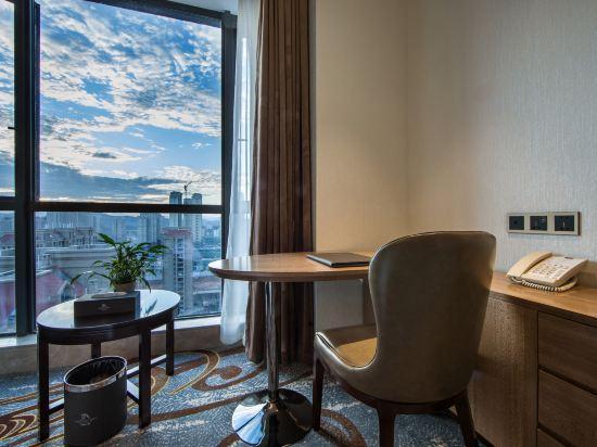 West City International Hotel 31/33
