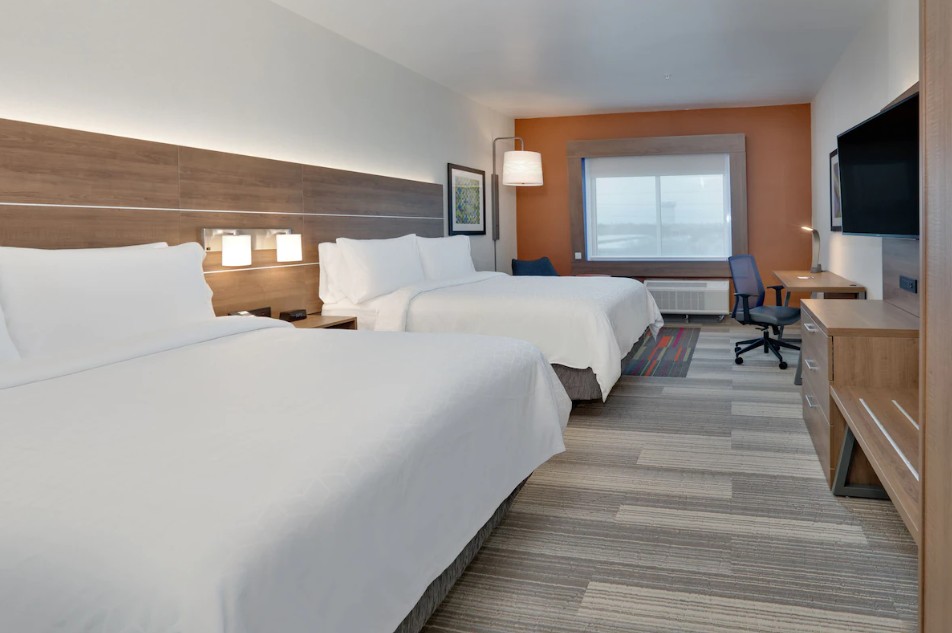 جناح بسريرين كوين لذوي الإعاقة، Holiday Inn Express And Suites Plano East 2/2