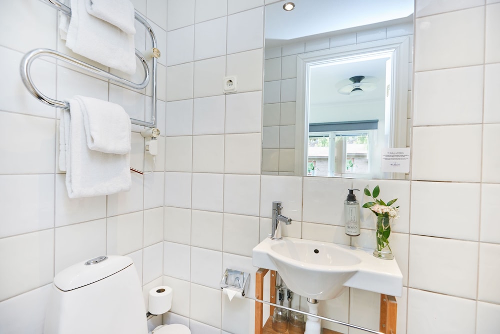 Hotel Mullsjo 50/50