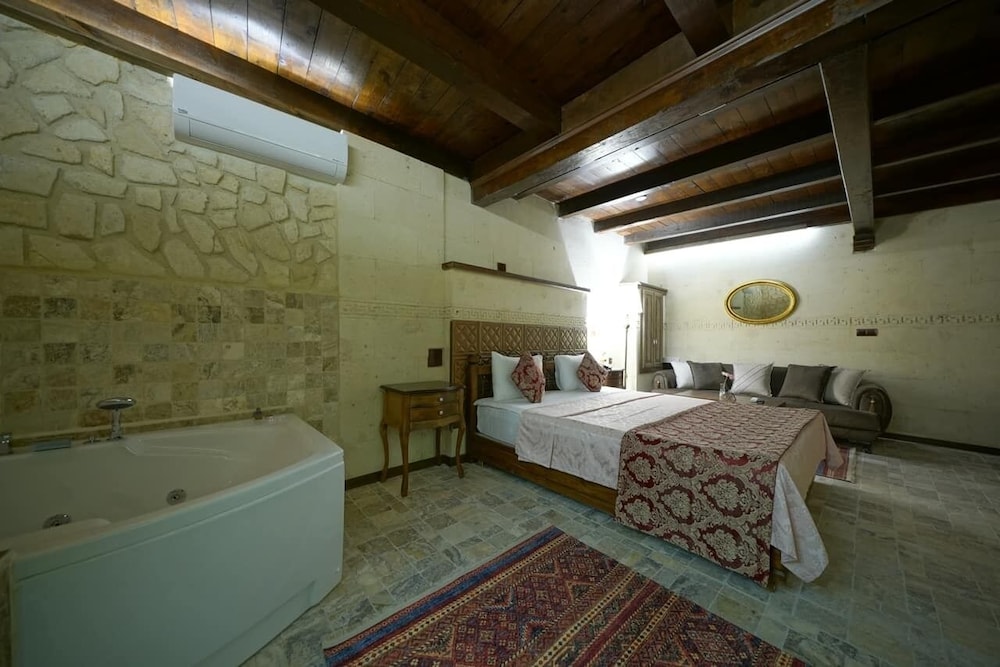 Arte Cave Hotel 10/50