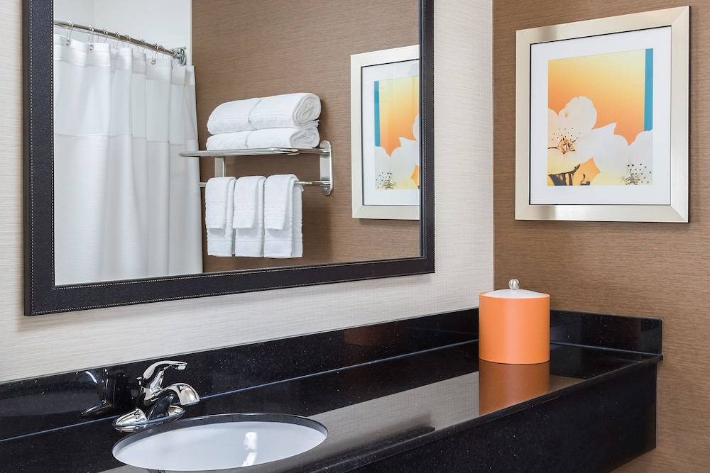 Fairfield Inn & Suites Jackson 27/52