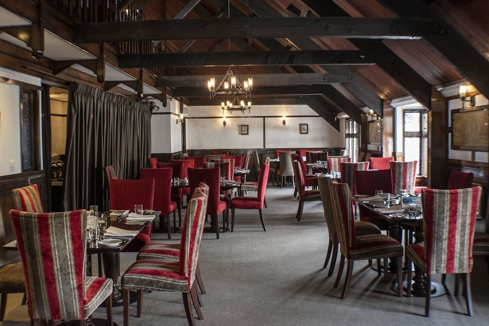 Scenic Hotel Cotswold 52/69