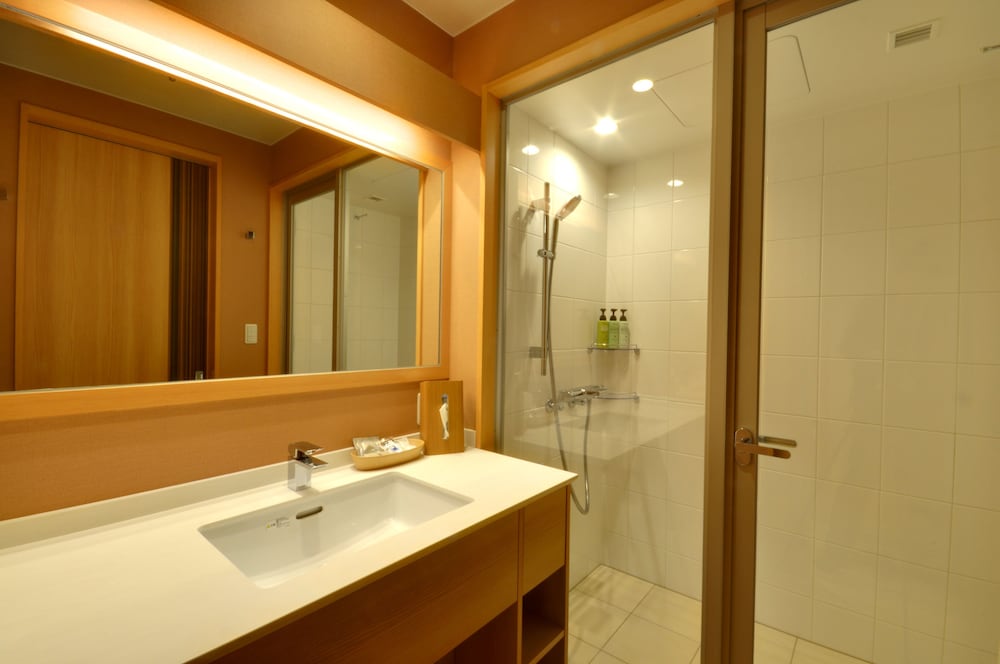 Hotel Okada 44/48