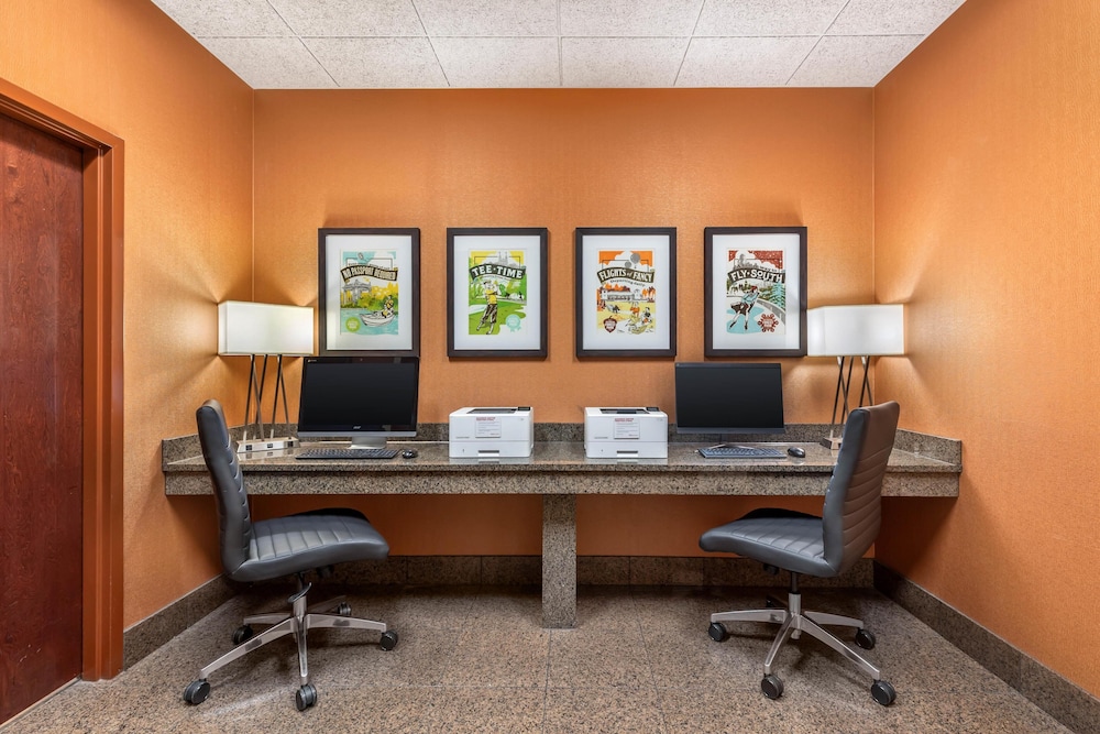 Drury Inn and Suites St Louis Forest Park 37/49