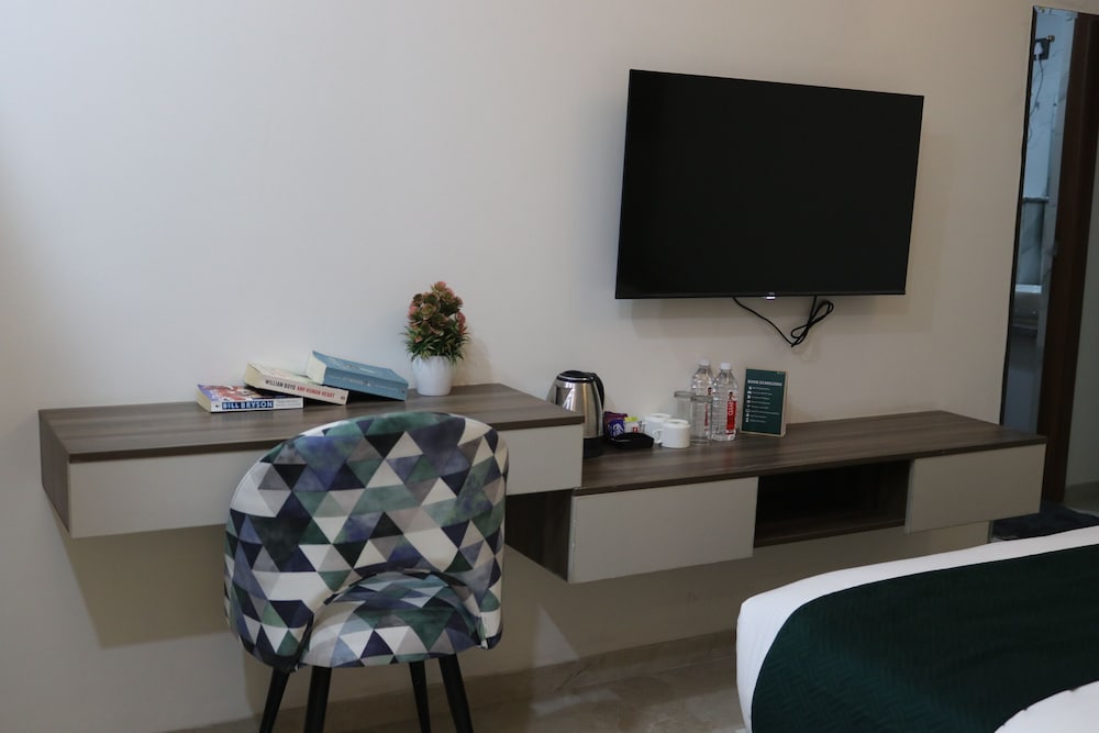 AVA Hotels and Corporates Millennium City 40/50