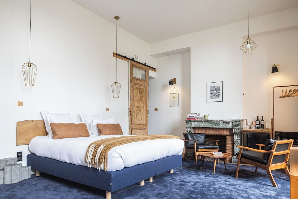 Casa Blanca B&B 18/50