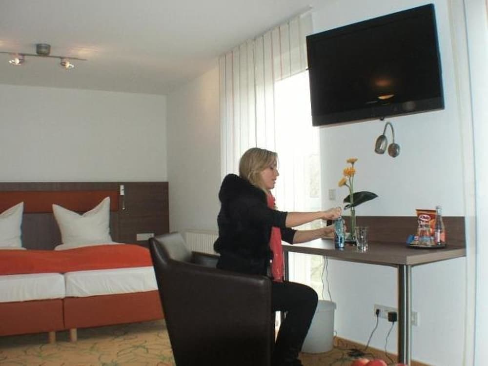 Hotel Aviva 35/58