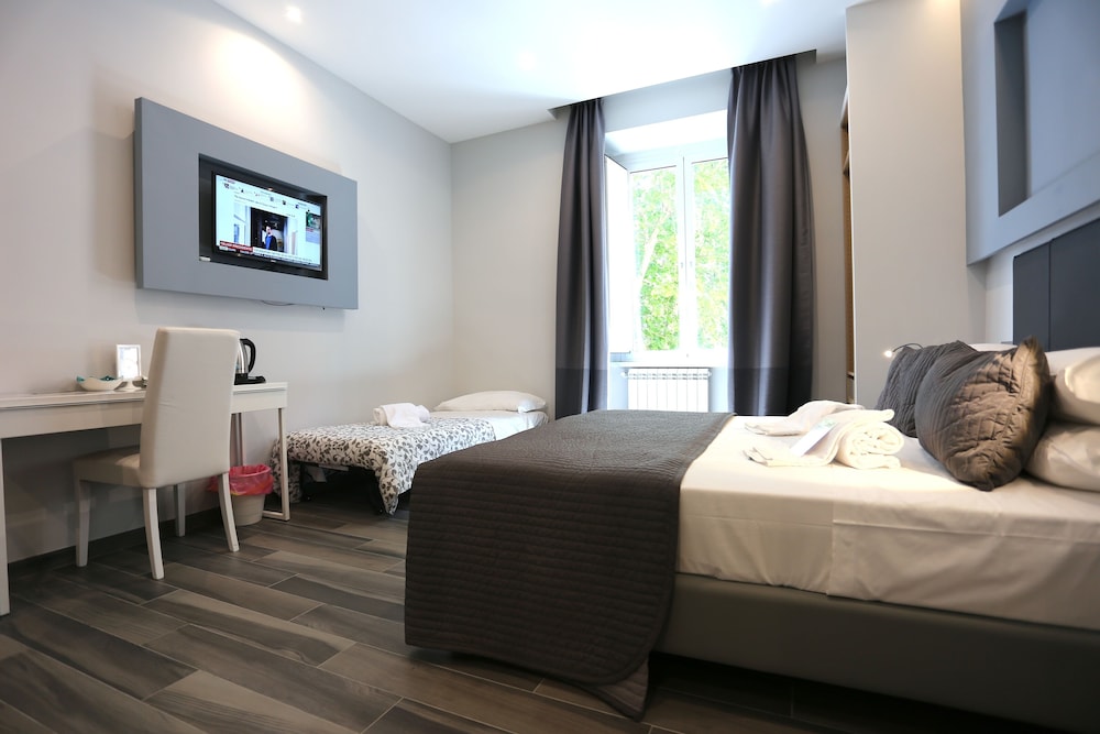 B&B Home 77 28/63