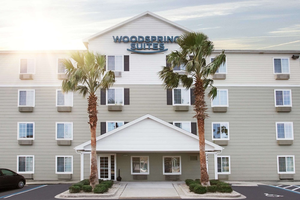 WoodSpring Suites Jacksonville East 295 Cruise Port photo3