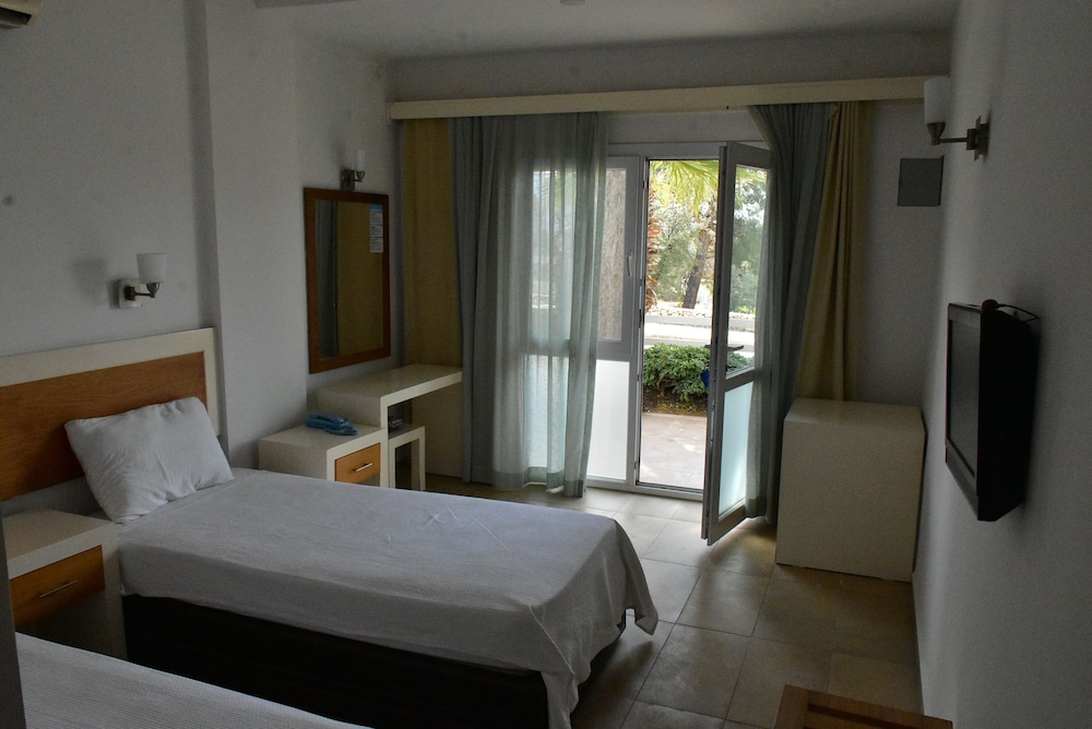 Diana Suite 17/47