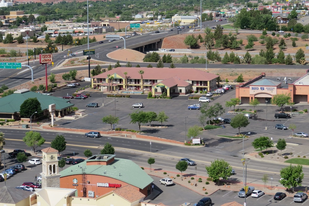 Americas Best Inns-St. George 33/38