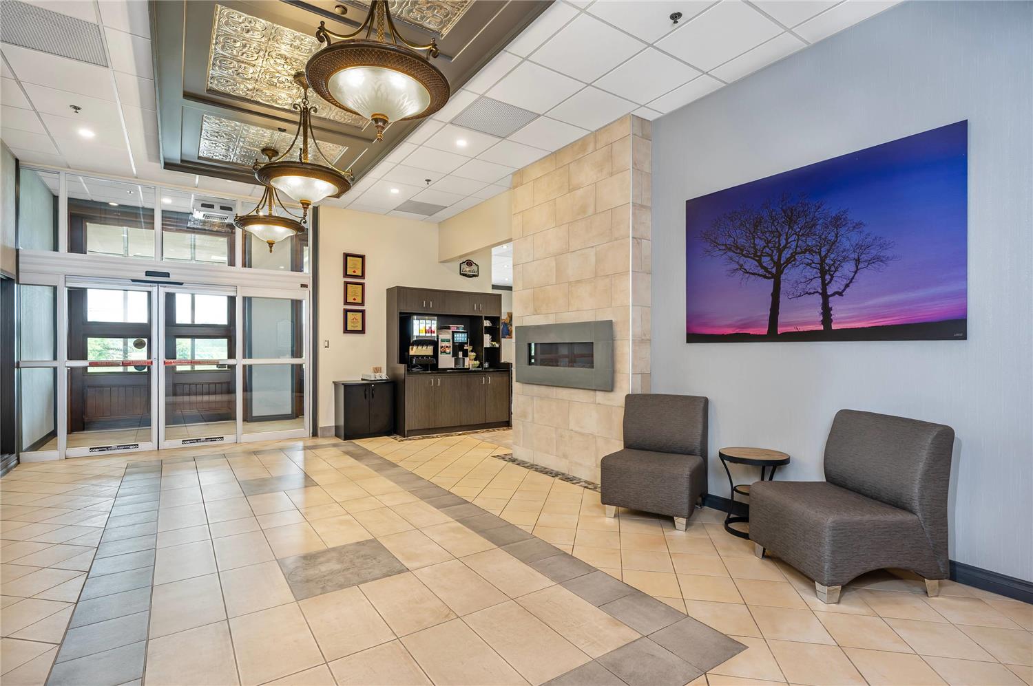 Quality Suites Drummondville 30/43