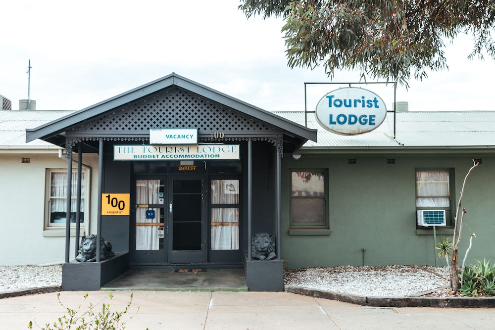Broken Hill Tourist Lodge in BROKEN HILL