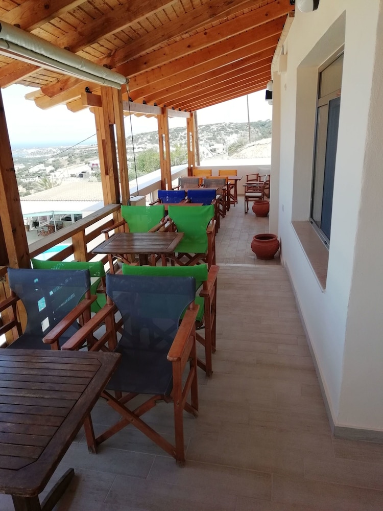 Creta Suites 53/70