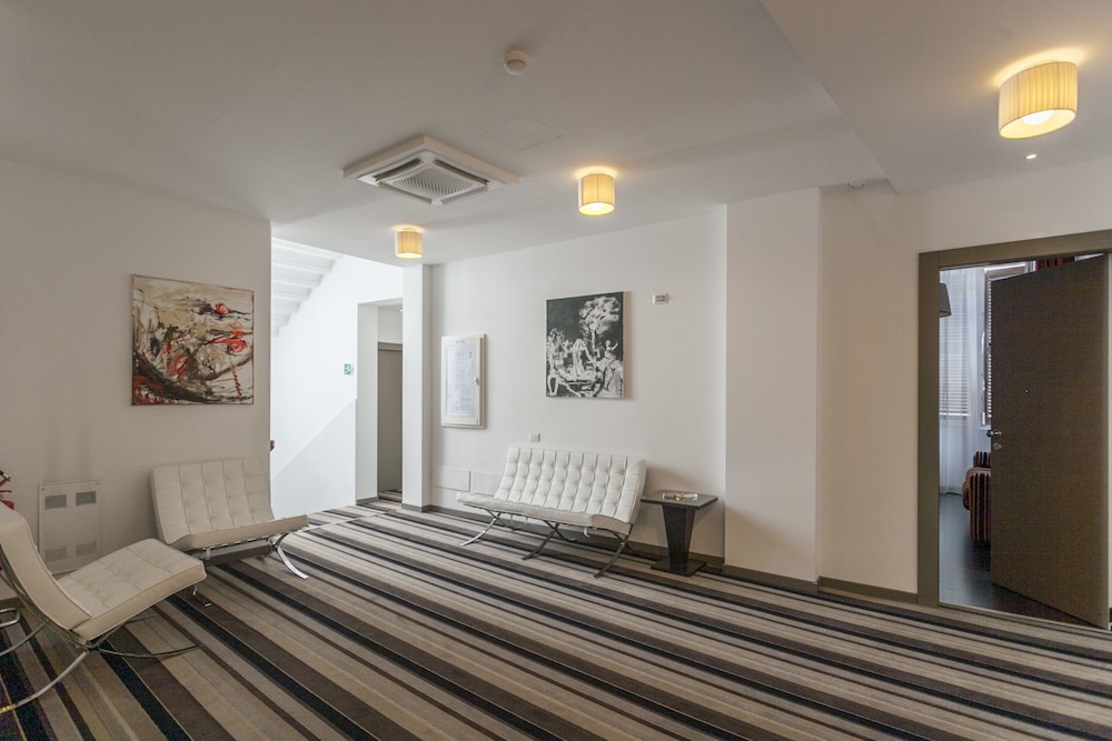 Hotel Nazionale 47/58